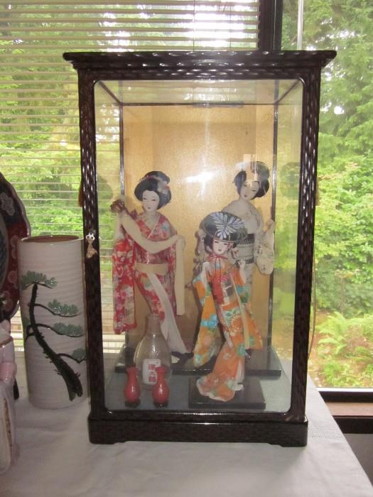 Vintage Japanese Geihsa Dolls in case