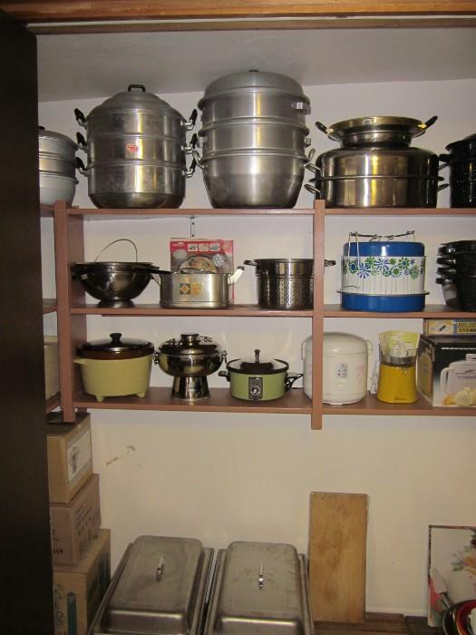 Steamers, Buffet Food Service Equipment, Crocks and more.