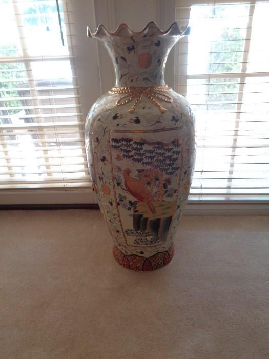 wonderful tall oriental vase