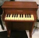 Vintage, Child's Piano