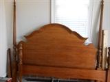 THOMASVILLE KING SIZE POSTER BED
