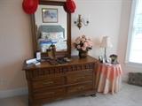 THOMASVILLE DRESSER WITH MIRROR