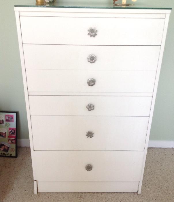 Shabby Chic Narrow Chest (2 are available)