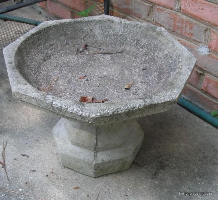 Another Concrete Birdbath...bring help to load....cash only sale