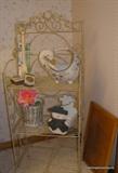 Metal Bakers Rack...cash only sale