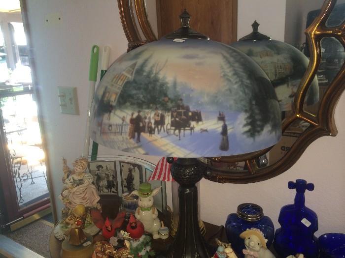 Gorgeous Thomas Kinkade Reverse paint lamp