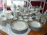 Mikasa Large Dish Set-Garden Harvest Pattern
Over 100 pieces