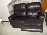 Twin Recliner