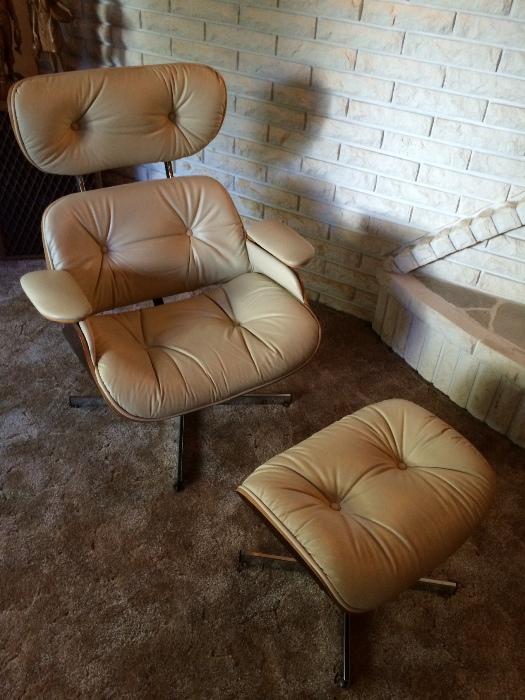 Mid century bentwood chair with ottoman
