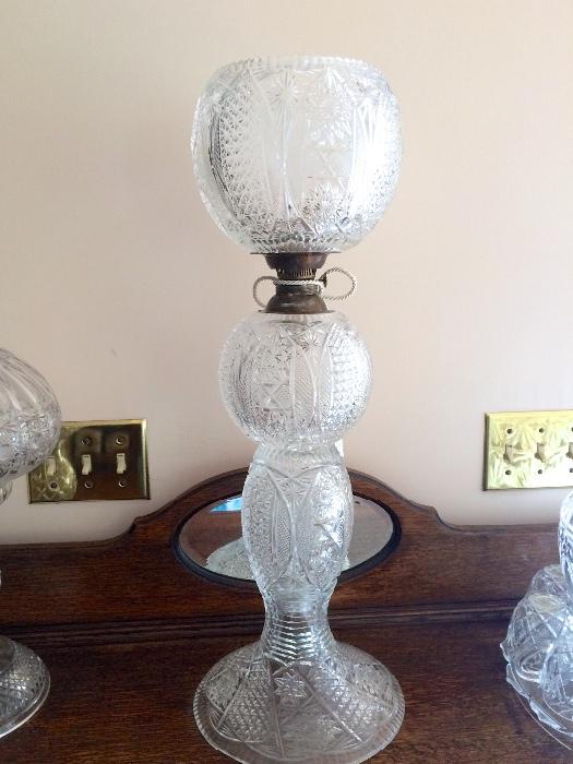 Antique crystal oil lamp, stunning