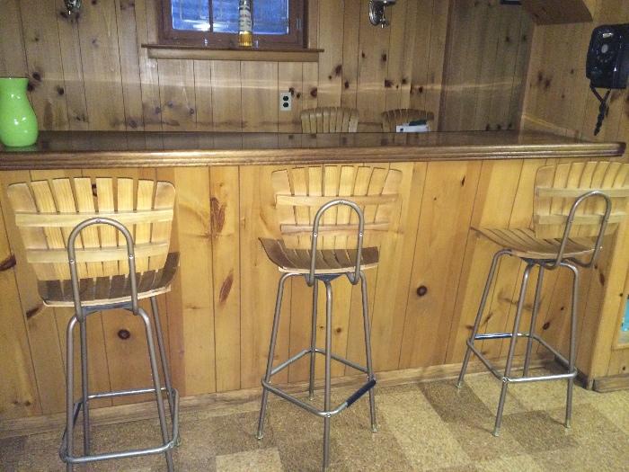 4 Vintage bar stools