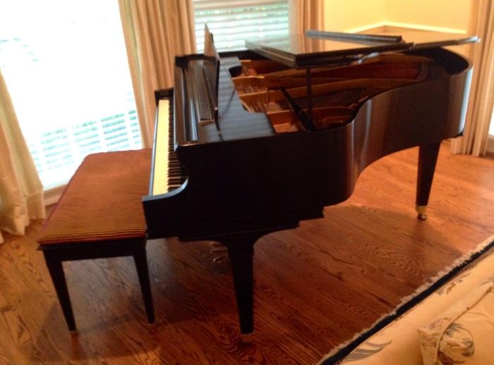 Chickering & Sons Grand Piano serial number #249702 circa 1980’s
Maintained by Kurt Sapher