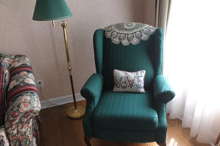 Green Queen Ann arm chair