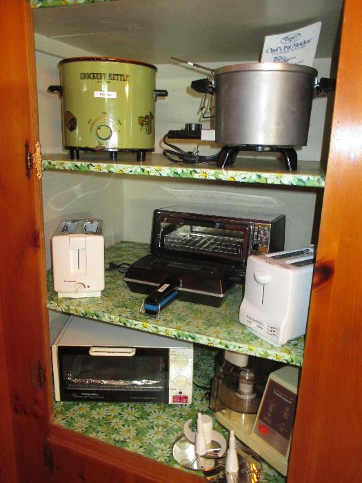 Kitchen Appliances, Very Clean