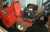 Ariens 724 snow blower