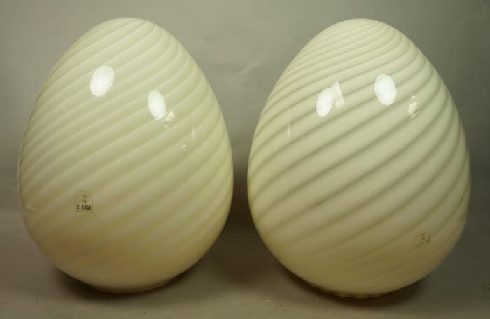 Lot 379  -  Pr Egg Shaped Murano Glass Table Lamps. Italian. Cream Swirl design. VETRI Murano. One has remnants of label-- Dimensions:  H: 17.5 inches: W: 13 inches --- 