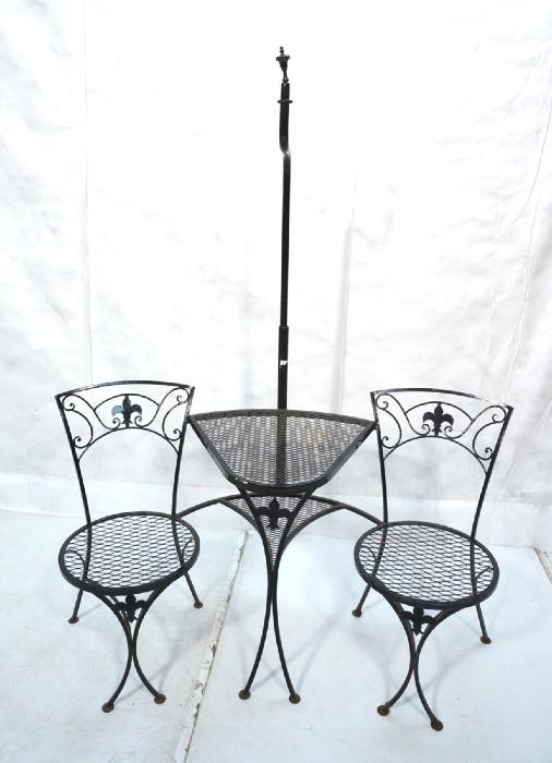 Lot 415  -  Iron Outdoor Tete-a-tete with Attached Table.  Black Iron-- Dimensions:  H: 74 inches: W: 57 inches: D: 29 inches --- 