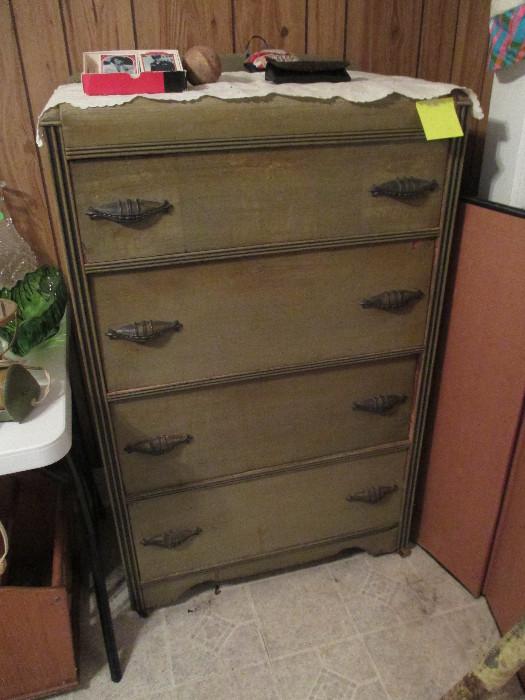 Deco green painted chest of drawers with original hardware