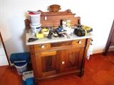 VINTAGE COMMODE NIGHT STAND
