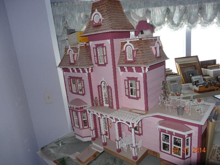 Doll house, with contents