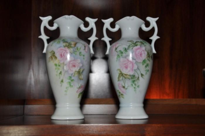 621 Pair of bud vases marked Wilma Sandre 63