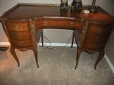 Nice writing desk w/Brass Rail around top, Brass Accents,curved legs