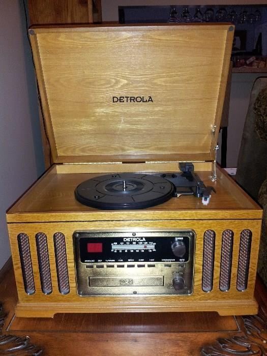 Detrola Radio, Cassette Player and Phonograph