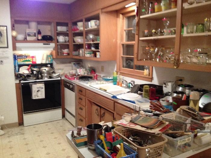 Misc Kitchen Items, Utensils, Knives, Flatware, Glasses, Coffee Cups, Bakeware, Pots and pans, etc