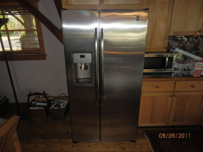 LG side by side refrigerator