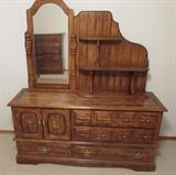 Gorgeous Dresser & Mirror