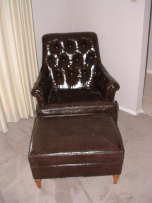 Comfortable leather chair 
