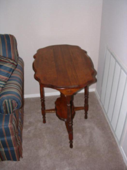 antique lamp table