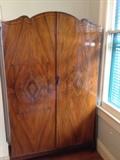 Maple wardrobe in excellent condition. 