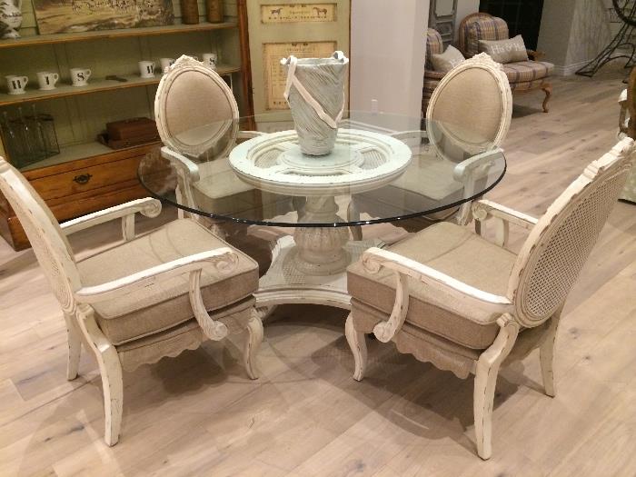 Like new Habersham dining table which seats 4.  Extremely comfortable!  Paid $17,000 selling it for $3795