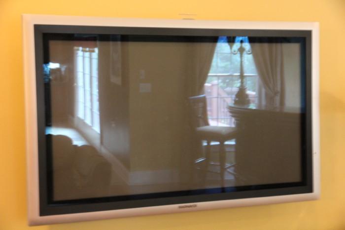Magnavox plasma tv