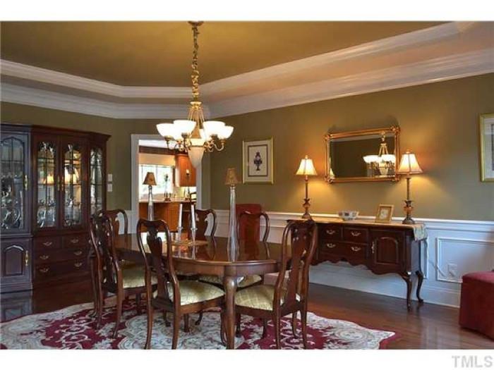 Thomasville dining room set