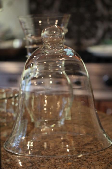 Big bell-shaped cloche