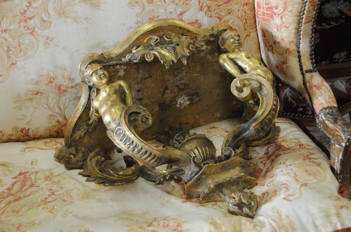 Gilded wood carved brackets (one of pair)