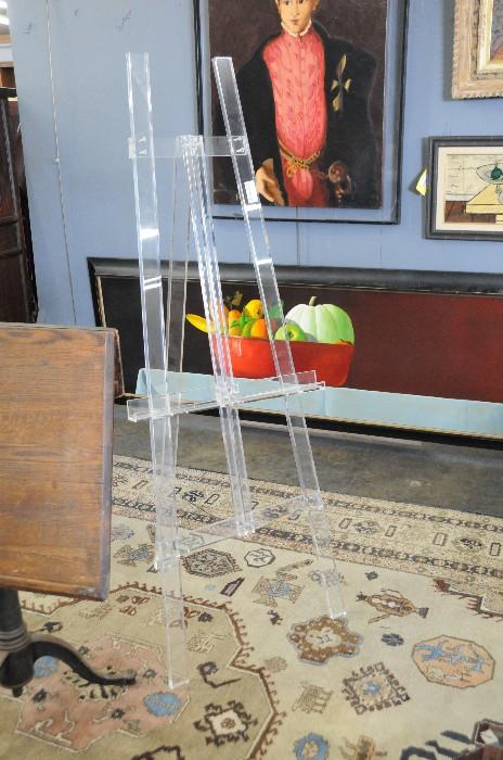 Lucite easel