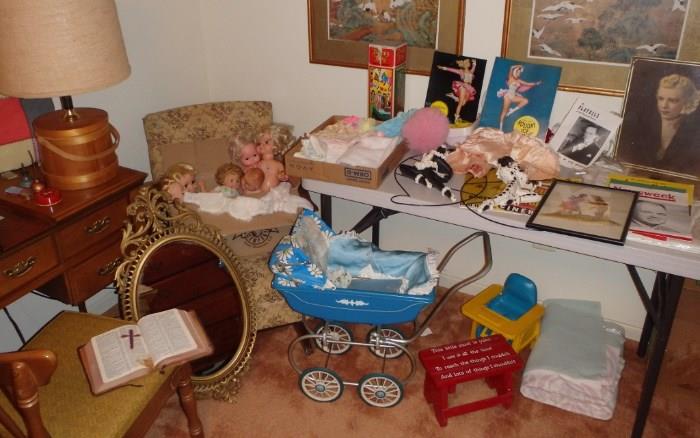 Baby stroller, Dolls, Doll Clothes, etc.