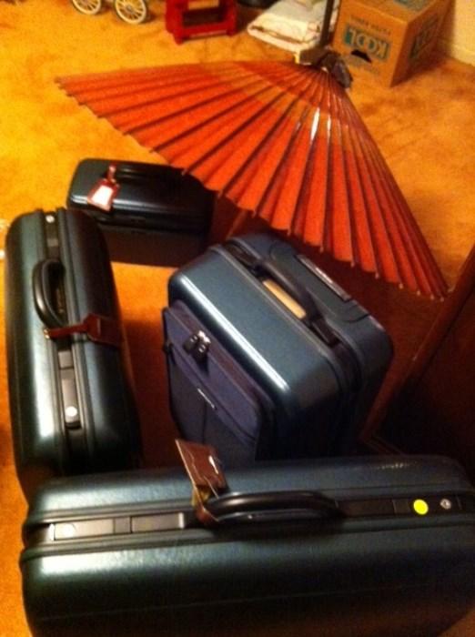 Samsonite rolling luggage