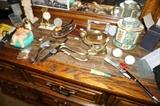 pipe holders, misc. decorative items