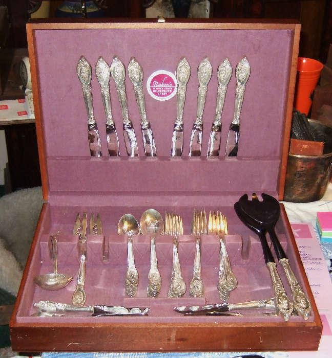 Lunt sterling set for 8 - 52 pieces