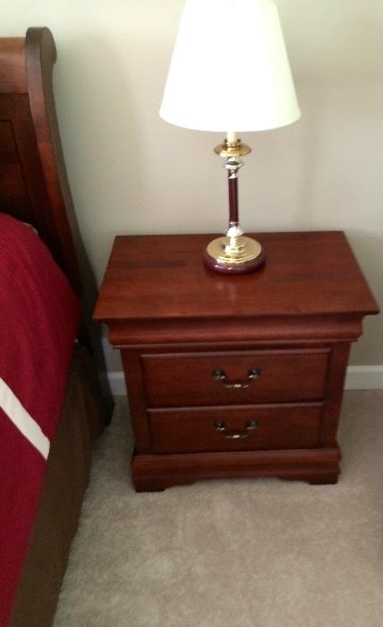 2nd of two nightstands and lamps