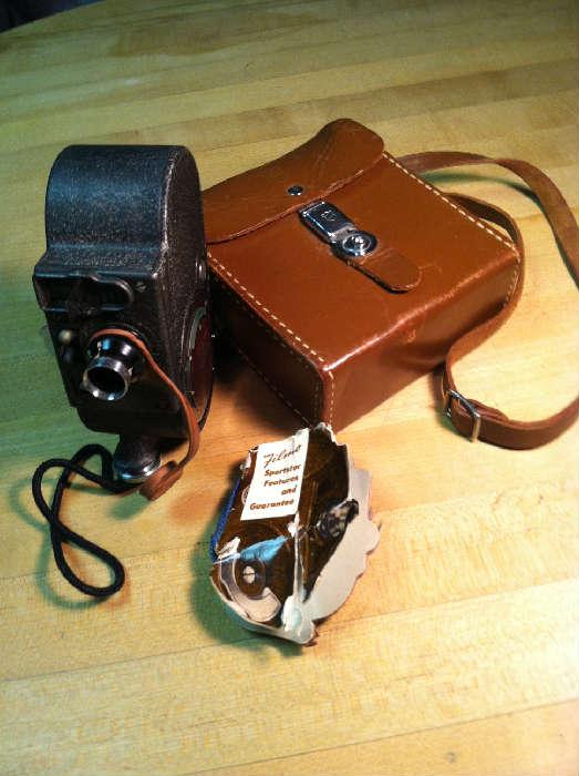 Vintage (1940s) Bell & Howell Filmo Sportster Double Run 8mm Movie Camera and Case