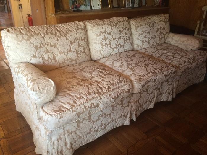 Beautiful HENREDON champaign brocade sofa