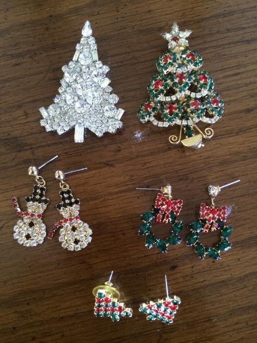 Vintage rhinestone holiday brooches and earrings
