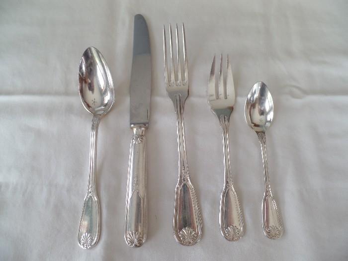 ERCUIS, French silverplate, service for 12. 