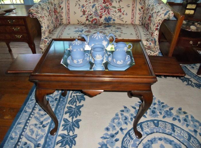 Mahogany Tea Table holding Wedgwood Queens Ware