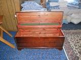 Lane Cedar Chest